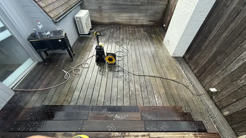 Reiniging van een dakterras, foto 13