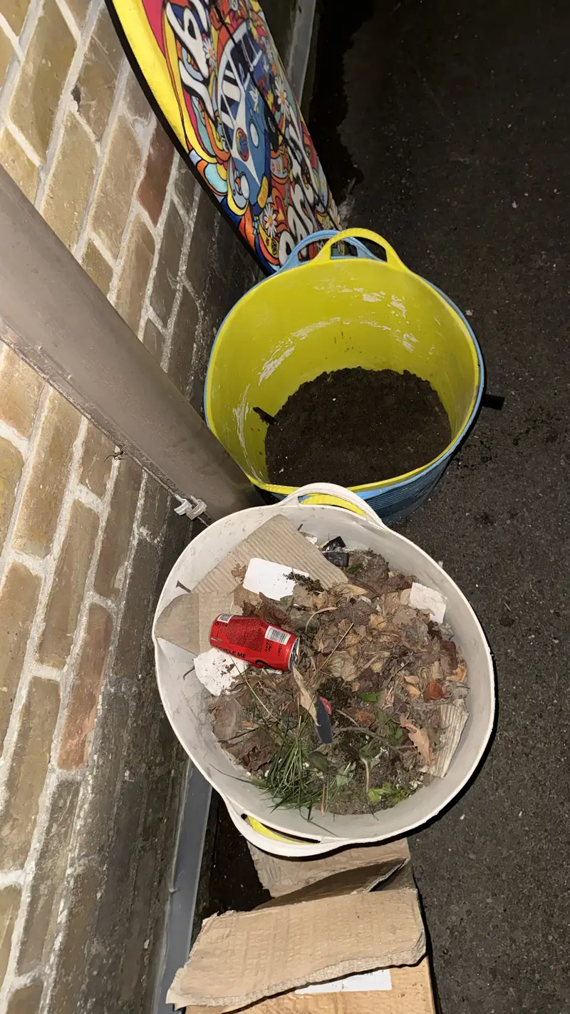 Reiniging van een gemeenschappelijke garage, foto 7