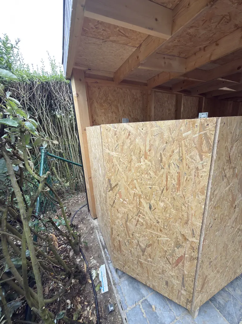 Houten omkasting voor een warmtepomp, foto 2
