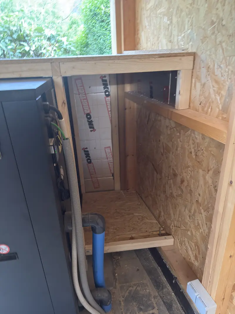 Houten omkasting voor een warmtepomp, foto 5