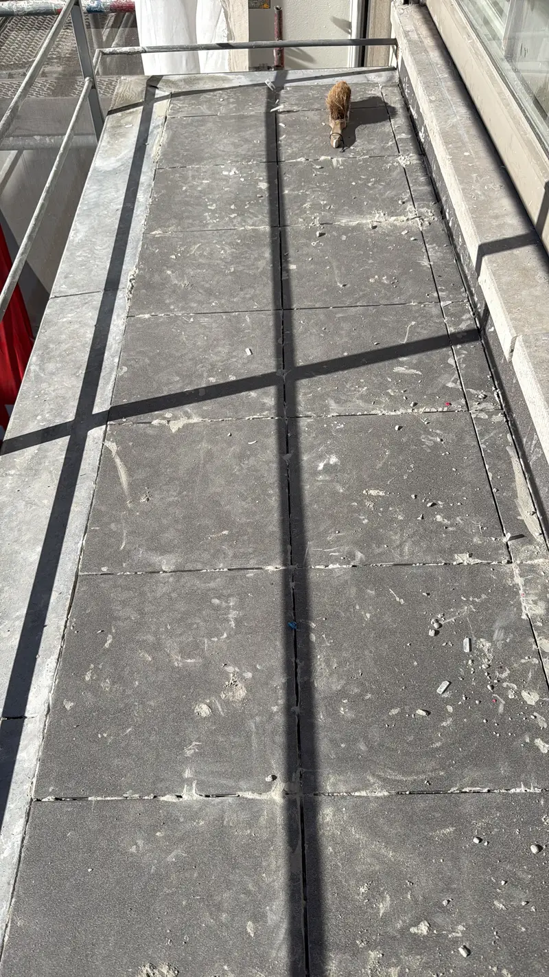 Betegeling van een terras, foto 2