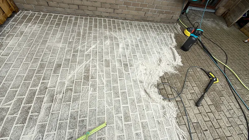 Hervoegen van een terras, foto 5
