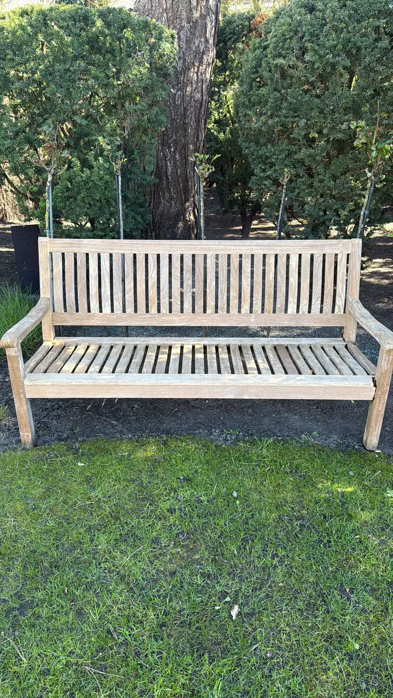 Terrasreiniging bij een zwembad, foto 4